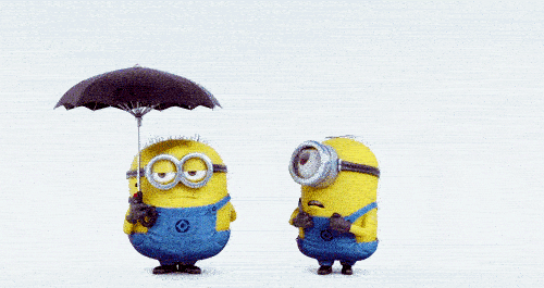 Minions helfen sich gegenseitig mit Regenschirm beim Assessment Center
