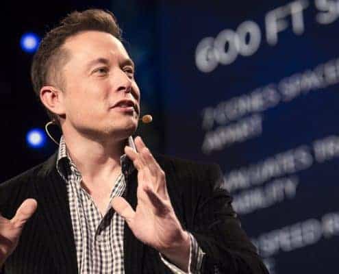 Elon Musk bei einem TED-Vortrag